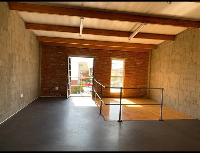 117M² WAREHOUSE TO LET IN MAITLAND